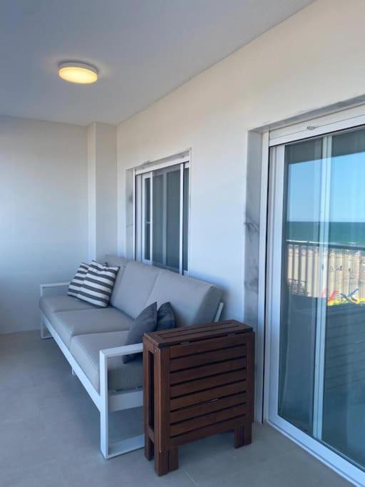 Apartamento 1ª Linea De Playa - Con Piscina Y Parking Playa de Gandia Екстер'єр фото