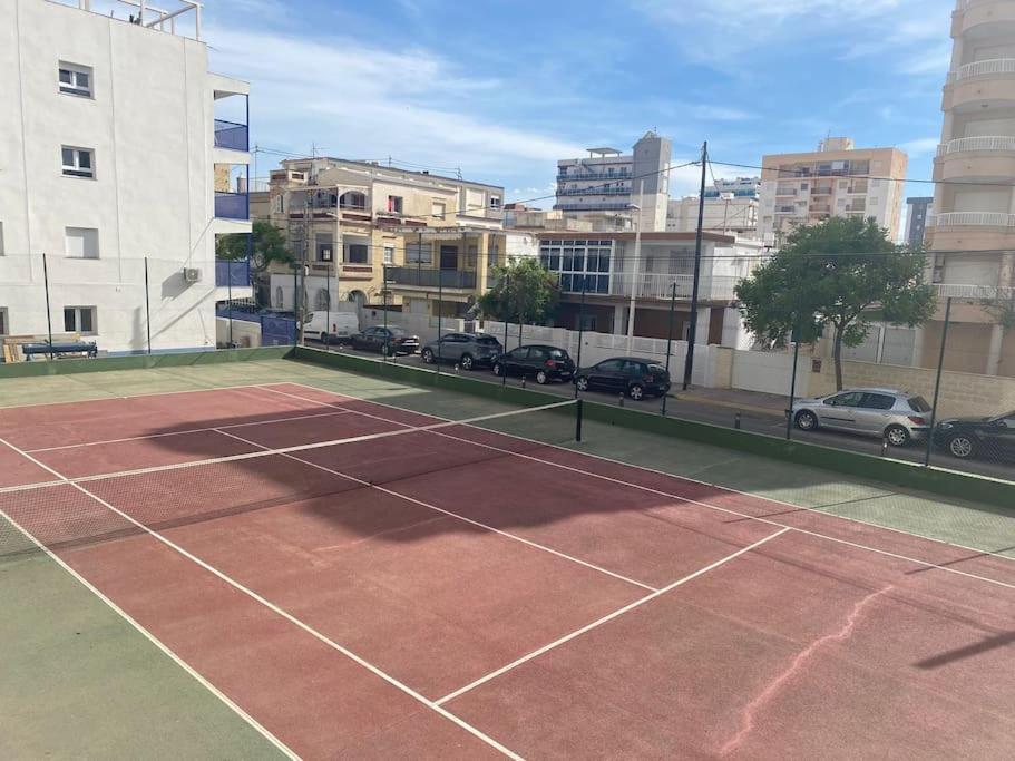 Apartamento 1ª Linea De Playa - Con Piscina Y Parking Playa de Gandia Екстер'єр фото
