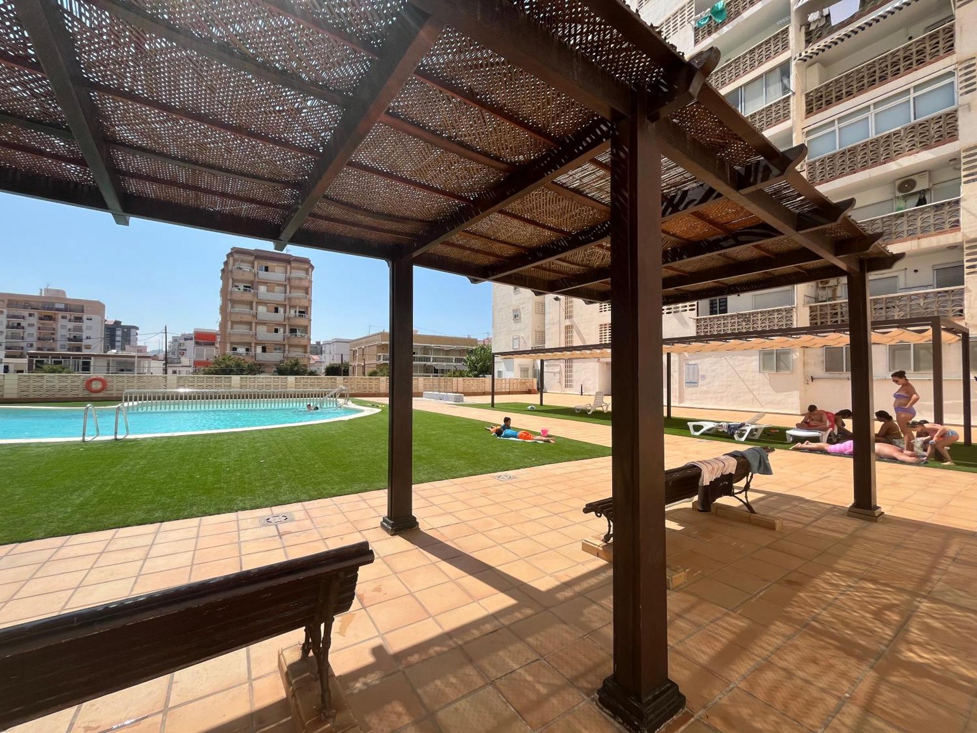 Apartamento 1ª Linea De Playa - Con Piscina Y Parking Playa de Gandia Екстер'єр фото
