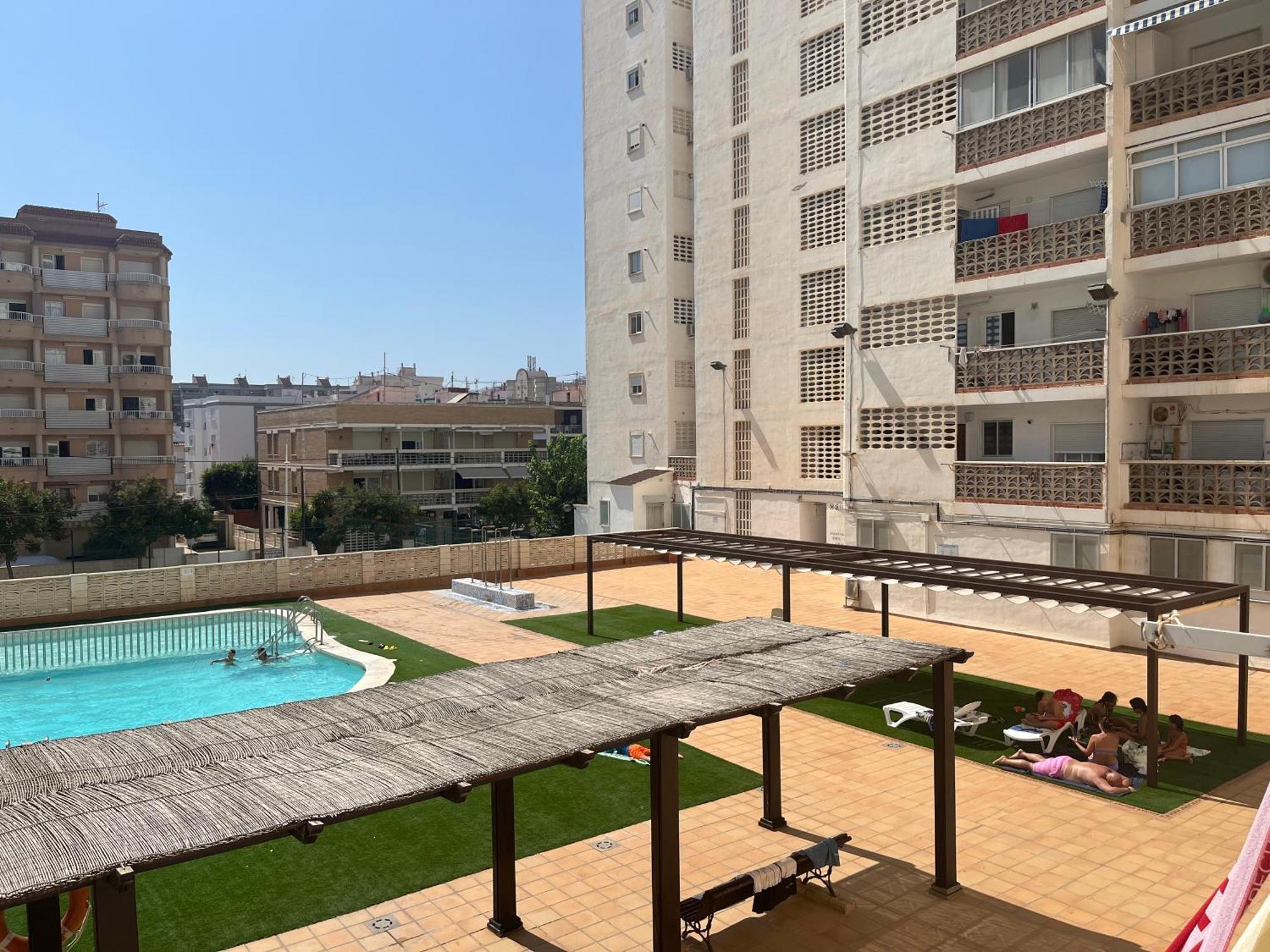 Apartamento 1ª Linea De Playa - Con Piscina Y Parking Playa de Gandia Екстер'єр фото
